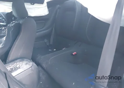 2019 Ford Mustang Ecoboost z USA, uszkodzony, nr VIN 1FA6P8TH1K5116647